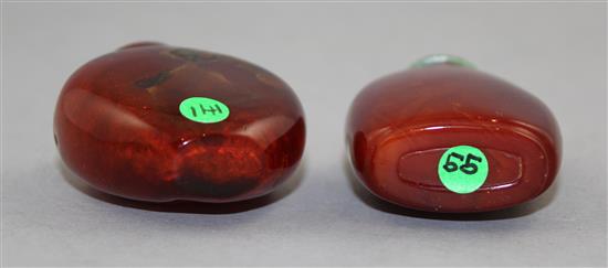 Two Chinese amber snuff bottles, 1800-1900, Richards no.s 55 and 141